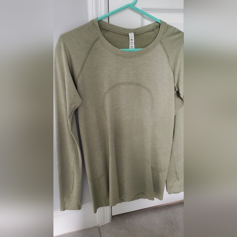 Lululemon swiftly long sleeve top Rosemary green